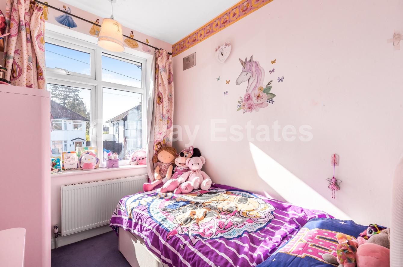 Stanway Gardens, Edgware